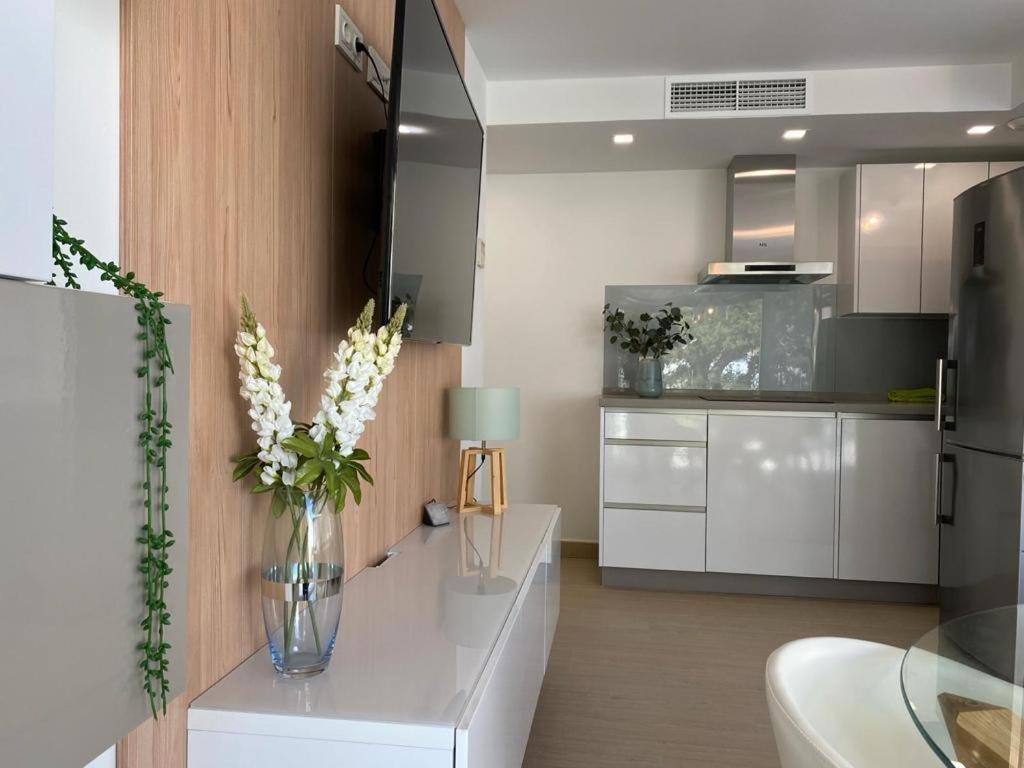Brisa Puerto Marina Apartments بينالماذينا المظهر الخارجي الصورة